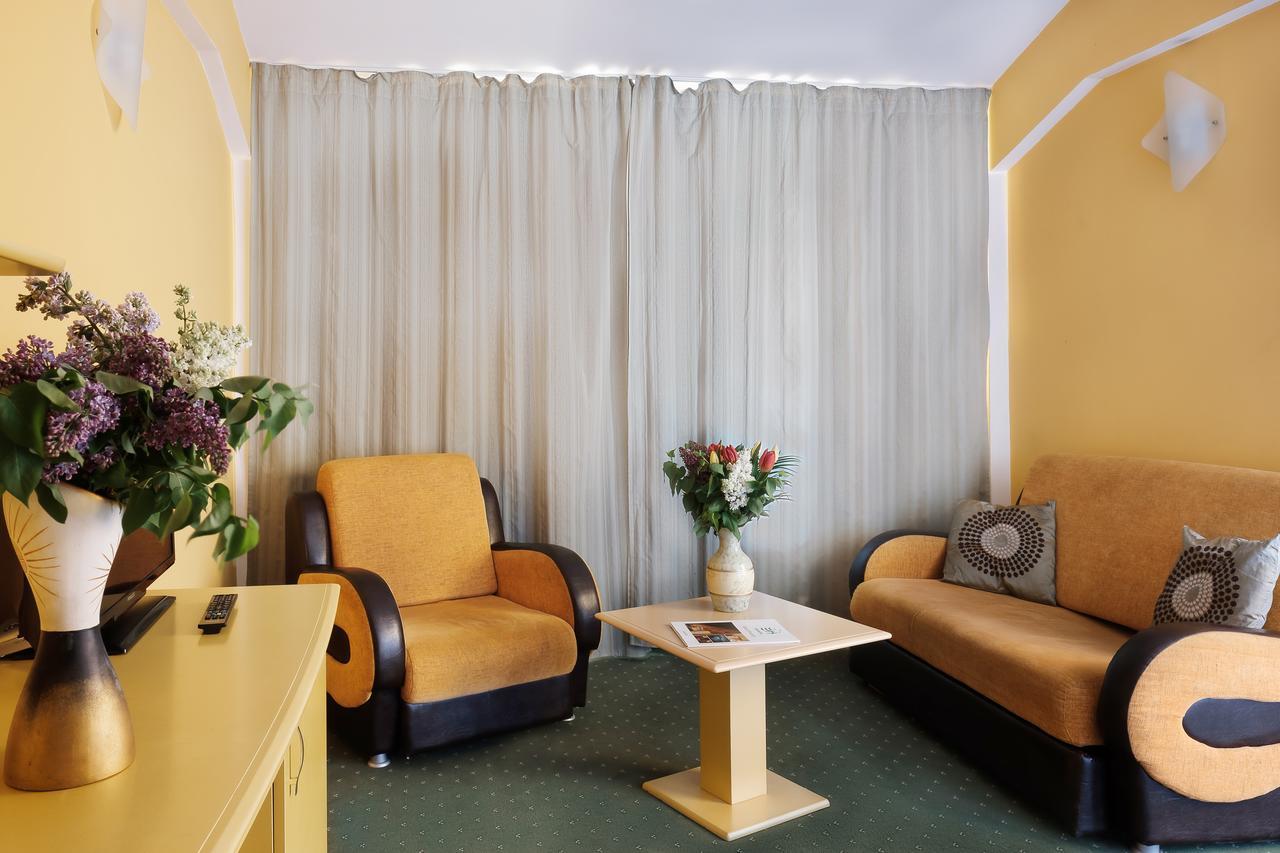 Eurohotel Baia Mare Exterior foto